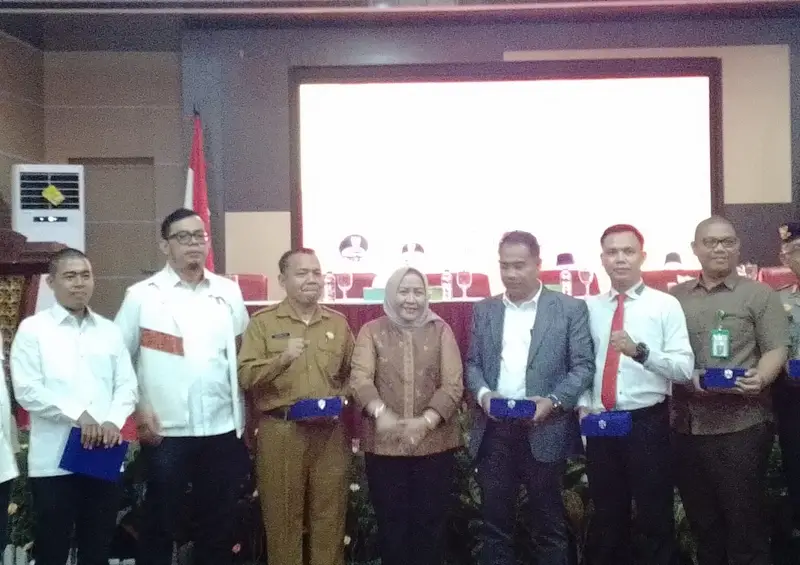 1750144260996-1536x1084